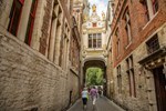 Bouton pour voir les détails et les options de réservation pour Tour Privé: l'Art de Vivre: Passez une Journée Complete à Bruges